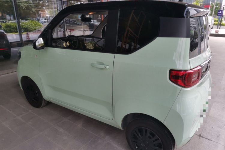 Used Wuling Hongguang MINIEV 2022 Macaron Premium Model – Lithium Iron Phosphate
