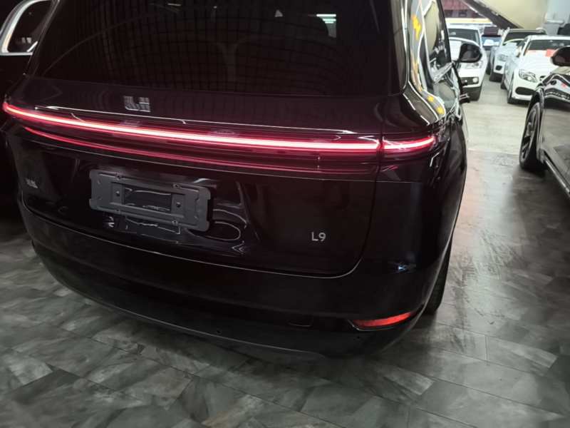 Used Li Auto L9 2022 Max model — 7