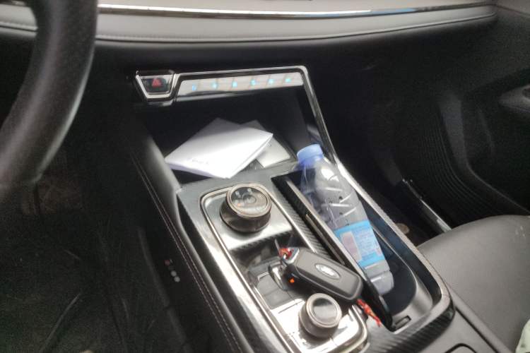 Used Ford Equator Sport 2022 EcoBoost 170 Platinum Edition Gear Lever