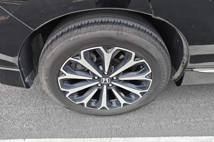 Used Honda UR-V 2023 370TURBO Two-Wheel-Drive Luxury Edition
