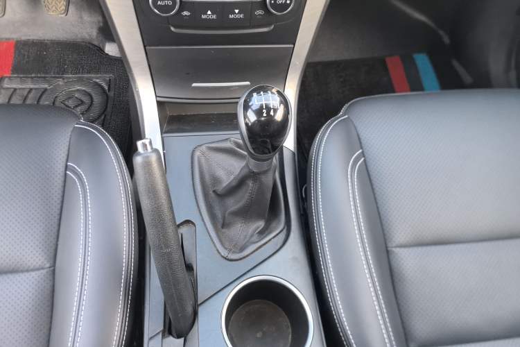 Used HYOSOW S6 2016 1.5T Manual Fashion Model