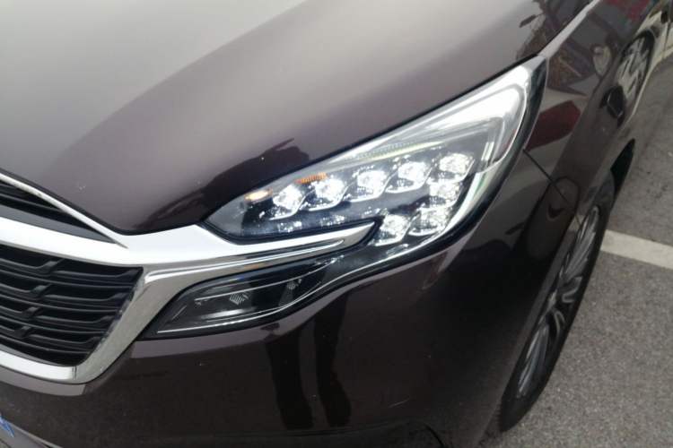 Used Buick GL8 2020 ES Land Cruiser 653T Luxury Model Left Front Headlight