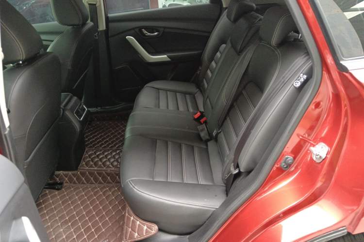 Used Venucia T90 2018 2.0L CVT Smart Connect Luxury Edition China V Standard