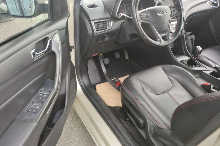 Used Chery Arrizo 5 2016 1.5L Manual Lingchao Edition