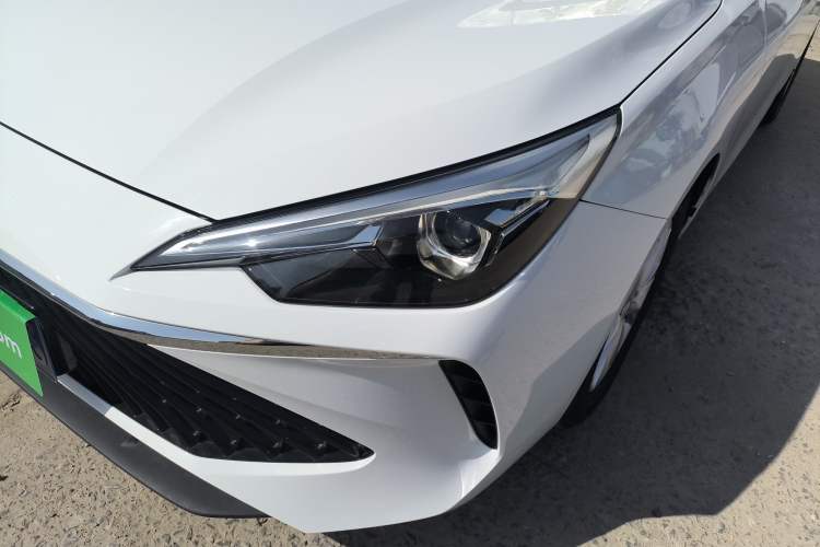 Used Roewe i5 2023 1.5L Manual Comfort Edition Left Front Headlight