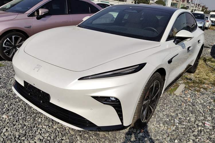 Used Rising F7 2023 Advanced Edition