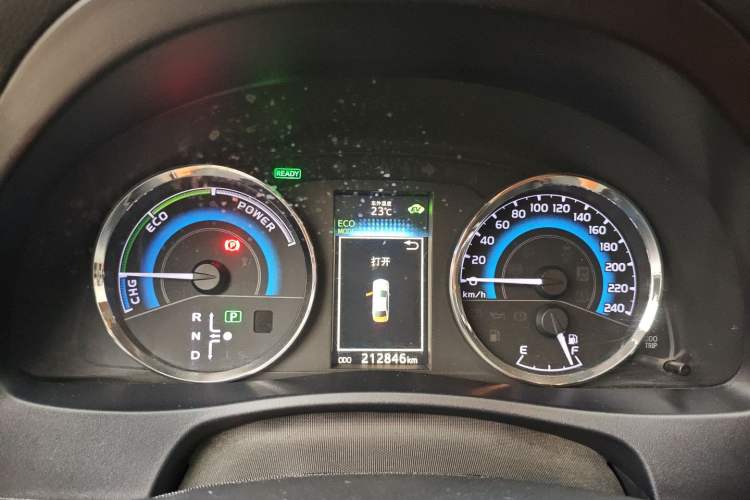 Used Toyota Levin 2017 Revised Dual-Engine 1.8H GS E-CVT Elite Sunroof Version China V Standard