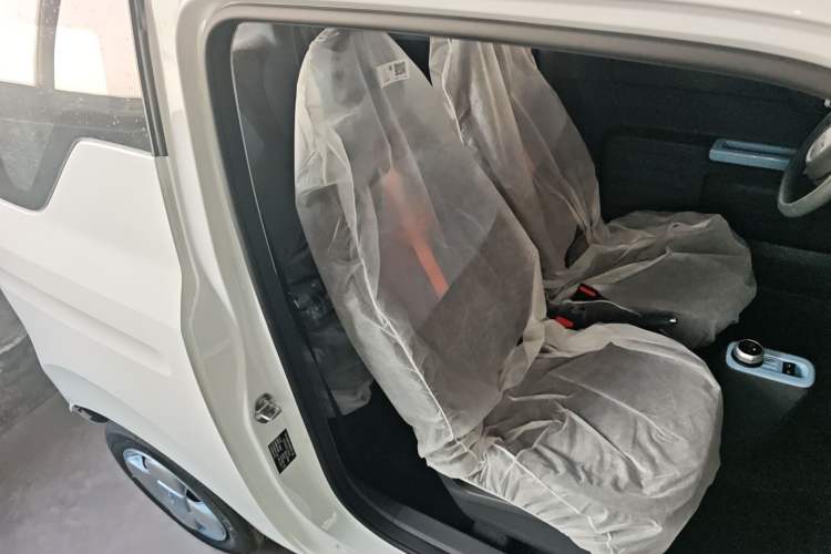 Used Geely Galaxy Panda 2025 210 km – Yuanqi Bear
