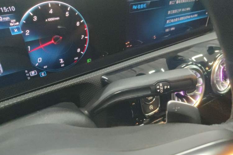 Used Mercedes-Benz A-Class 2022 Revised Version A 200 L Sport Sedan Fashionable Style