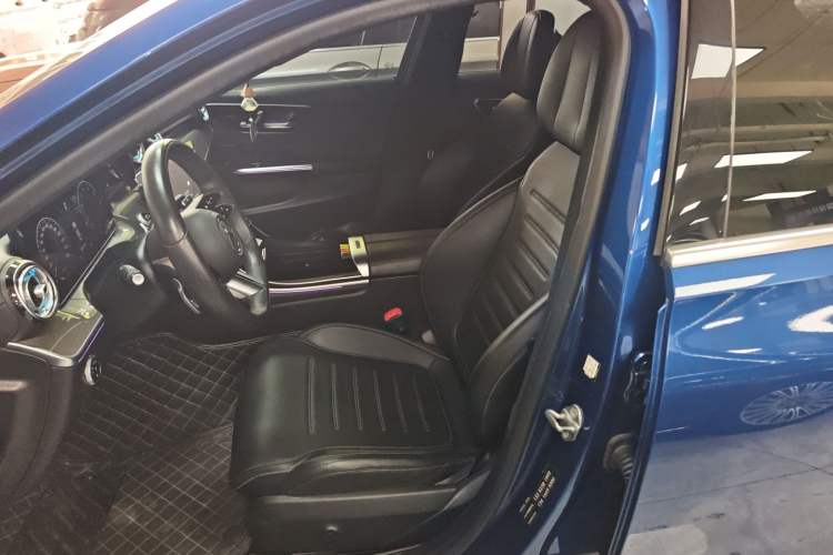 Used Mercedes-Benz C-Class 2022 C 260 L Sport Edition Left Front Seat
