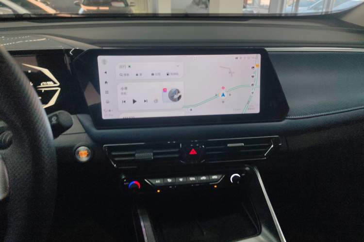 Used GAC Trumpchi GS3 2023 Shadow Speed 270T Dynamic Intelligence Edition