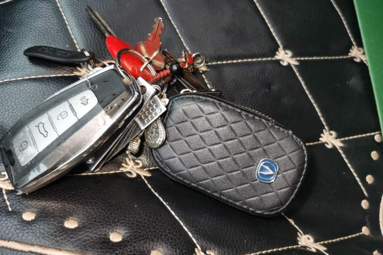 Used CHANGAN CS75 2017 Shangku Edition 1.5T Manual ZhiXiang Model
