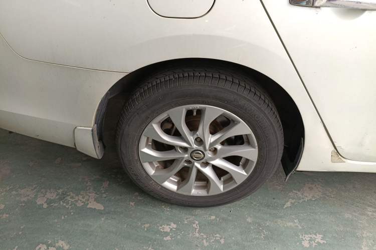 Used Nissan Sylphy 2016 1.6 XL CVT Deluxe Edition Exterior 5