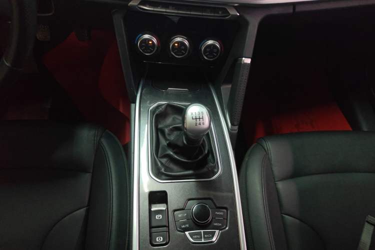 Used Haval H6 2019 Sport Edition 1.5T Manual Two-Wheel Drive Elite Model China VI Standard