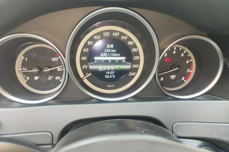 Used Mercedes-Benz C-Class 2013 C 180 Classic Grand Edition Instrument Cluster