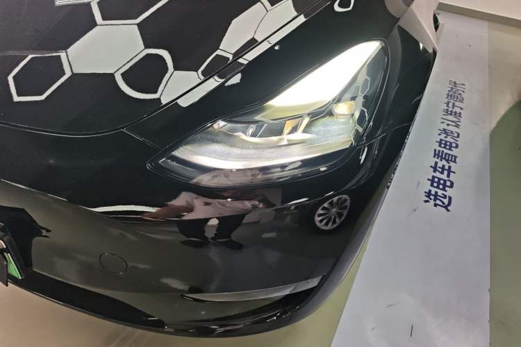 Used Tesla Model Y 2021 Standard Range Rear-Wheel Drive Version Left Front Headlight