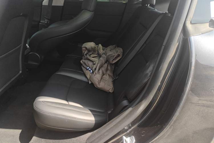 Used Tesla Model Y 2024 Rear-Wheel-Drive Version