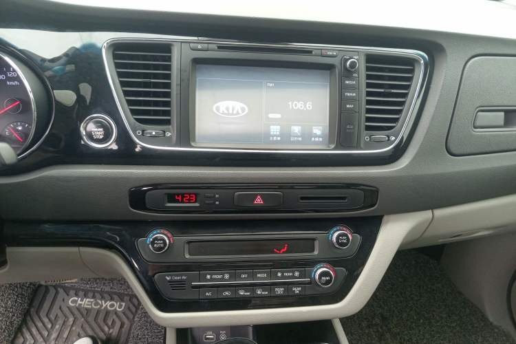 Used Kia Carnival 2015 2.2T Luxury Edition China IV Audio And AC Panel