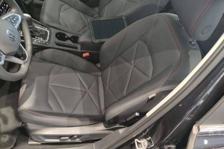 Used Volkswagen Lavida 2024 300TSI DSG Starry Sky Leading Edition
