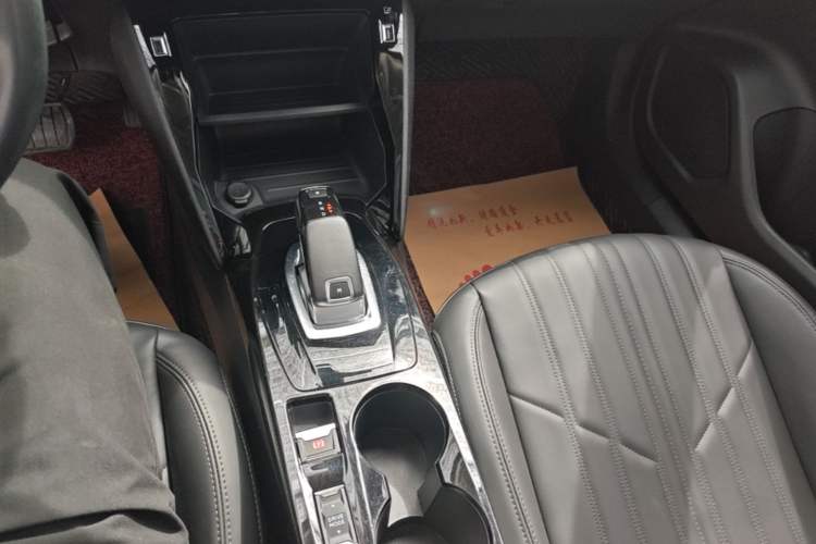 Used Peugeot 2008 2020 230THP 3D ZhenShang Edition
