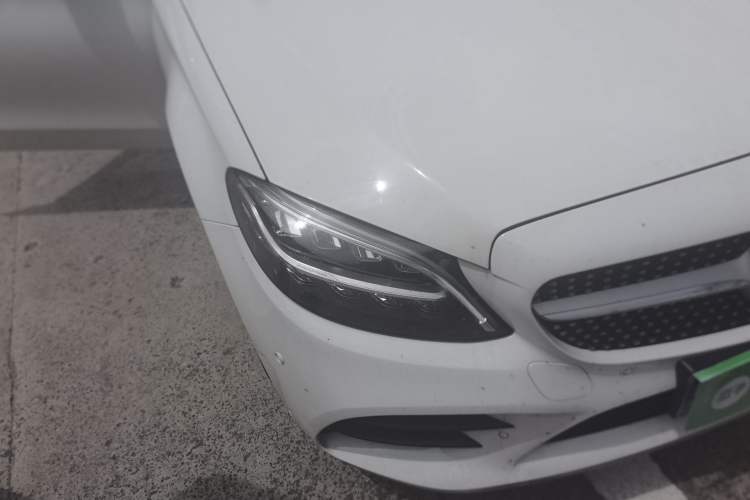 Used Mercedes-Benz C-Class 2020 C 200 L Fashion Edition Sport Version Right Front Headlight