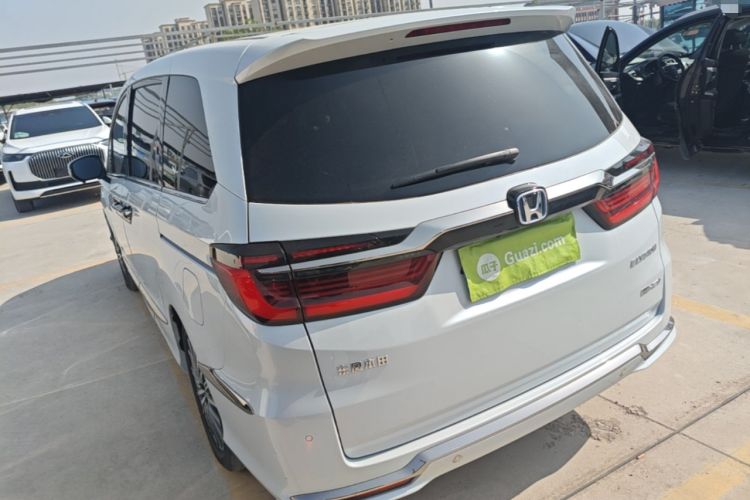 Used Honda Elysion 2024 2.0L eHEV Luxury Edition
