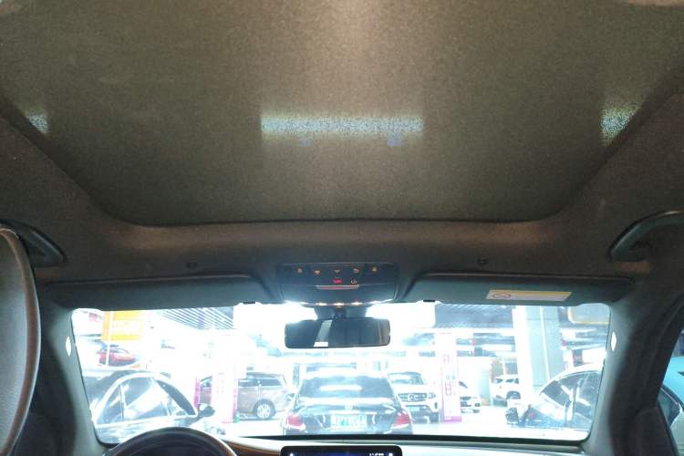 Used Mercedes-Benz GLC 2022 GLC 260 L 4MATIC Luxury Model Headliner