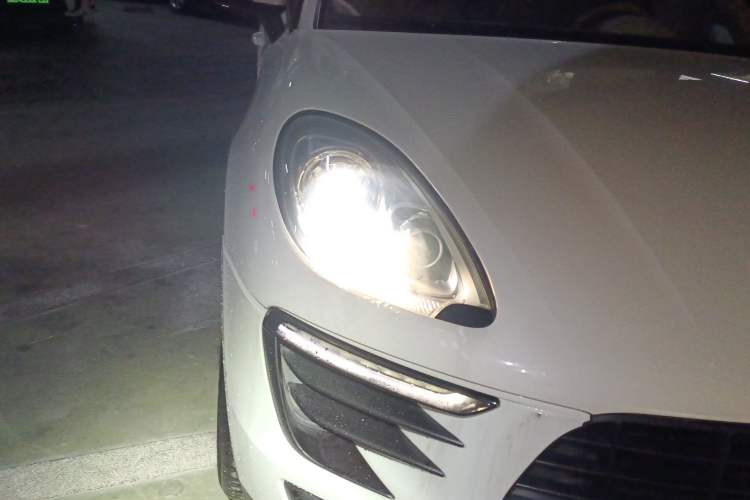 Used Porsche Macan 2014 Macan 2.0T
