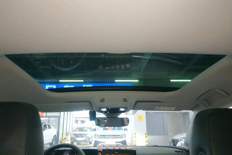 Used Volkswagen Lamando 2024 Lavida L 280TSI DSG Cool & Spicy Edition