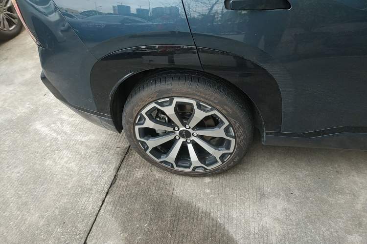 Used AION V 2024 Aion Tyrannosaurus 650 LiDAR Edition