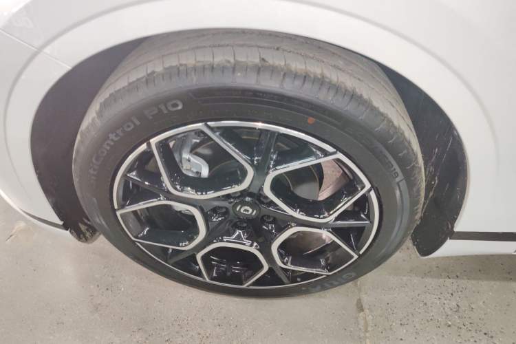 Used CHANGAN NEVO A07 2025 Blue Whale Extended-Range 230 Prestige Model Exterior 7