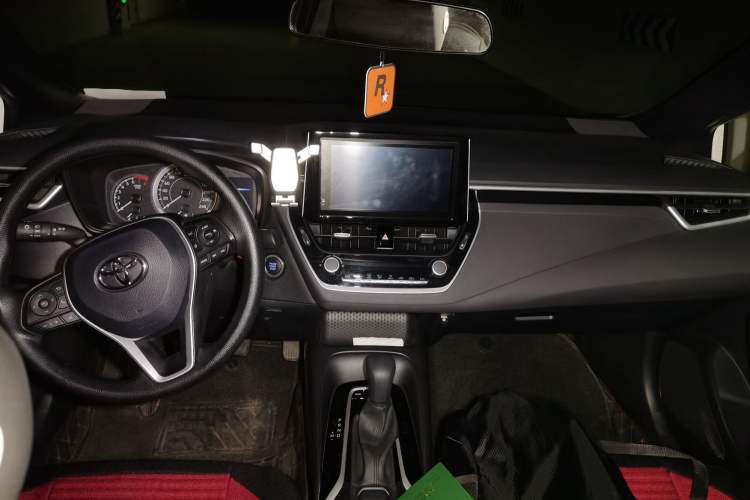 Used Toyota Levin 2022 185T CVT Luxury Edition Center Console