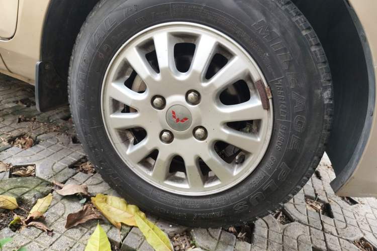 Used Wuling Rongguang V 2018 1.5L Standard Version