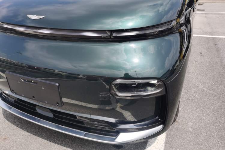 Used Geely Galaxy LEVC L380 2024 140-Degree 6-Seater All-Wheel-Drive Ultra Left Front Headlight