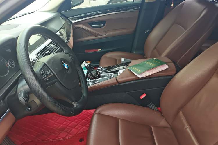 Used BMW 5 Series 2014 525Li Leading Model Left Front Seat