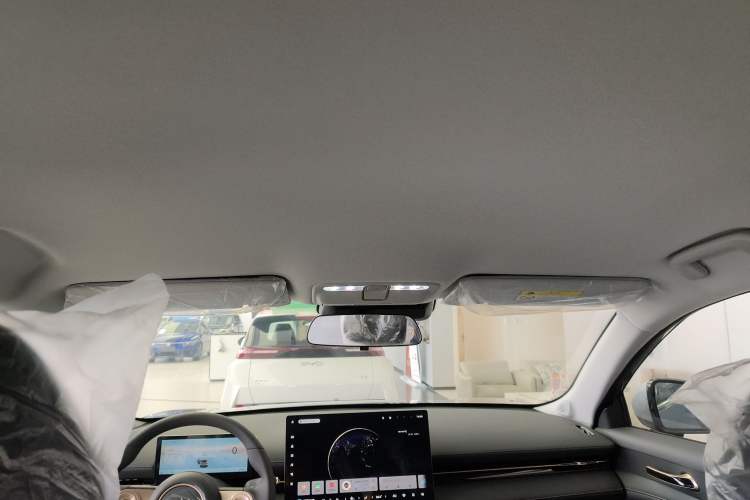 Used Baojun Yunhai 2026 Model 500km Pure Electric Standard Edition
