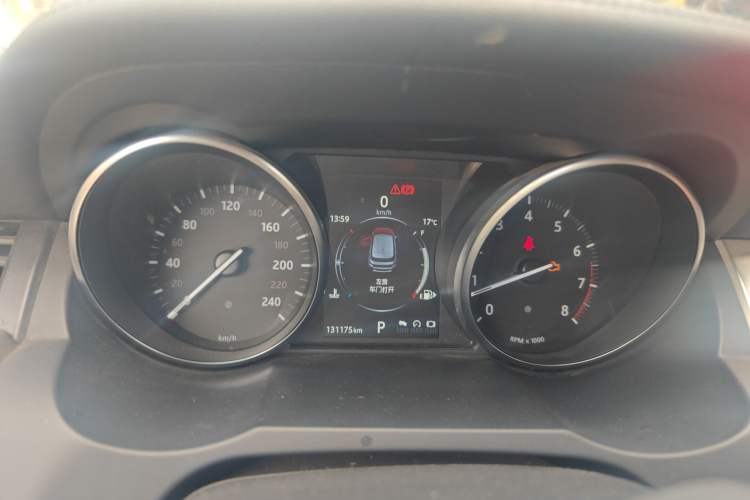 Used Land Rover Range Evoque 2017 2.0T SE Smart Glow Edition
