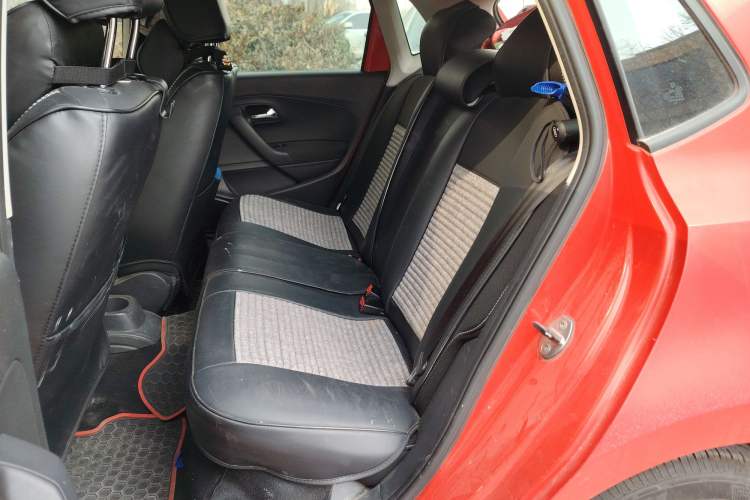 Used Volkswagen Polo 2014 1.4L Manual Fashion Edition Left Rear Seat