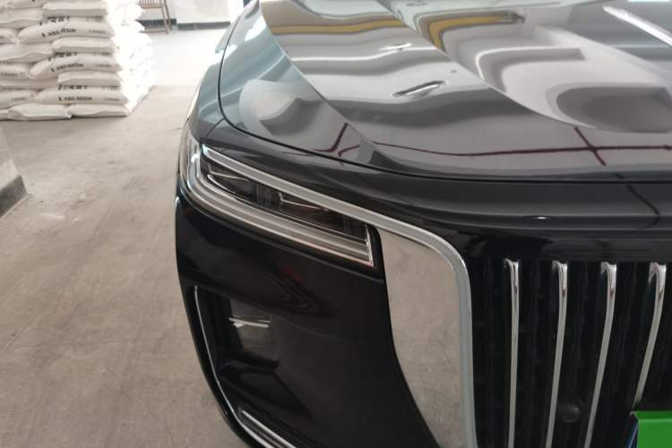 Used Hongqi H9 2022 2.0T Smart Connect Flagship Edition Right Front Headlight