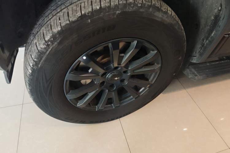 Used Formula Leopard Leopard 5 2023 Navigator Edition
