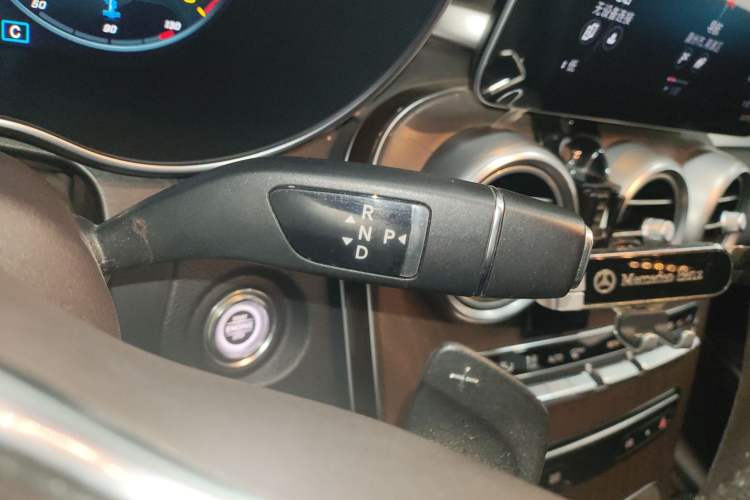 Used Mercedes-Benz GLC 2020 GLC 260 L 4MATIC Luxury Model Gear Lever