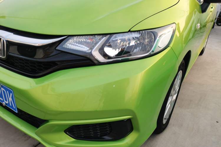 Used Honda Fit 2018 1.5L CVT Comfort Sunroof Version