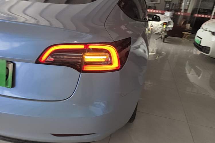 Used Tesla Model 3 2022 Rear-Wheel-Drive Version
