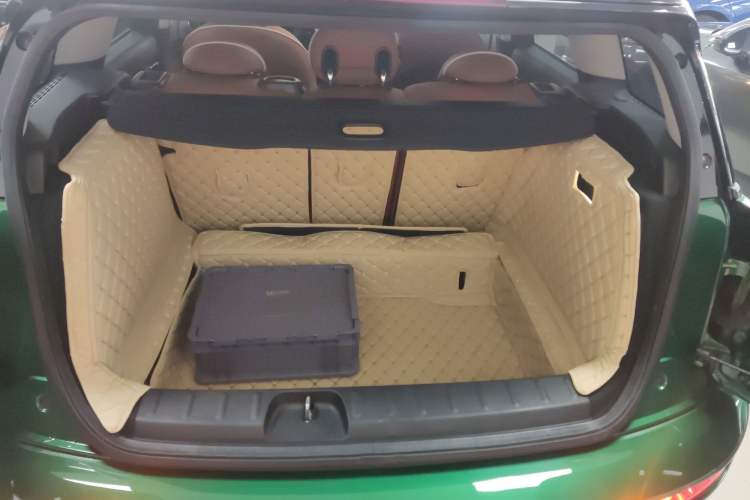 Used MINI Clubman 2023 Refresh 1.5T COOPER Connoisseur
