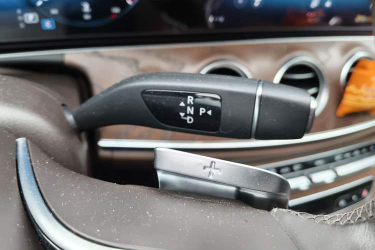 Used Mercedes-Benz E-Class 2021 Facelift E 260 L 4MATIC