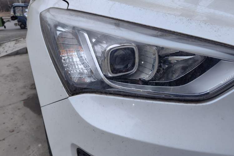 Used Hyundai Santa Fe 2015 2.0T Automatic All-Wheel Drive Smart Version 5 Seats
