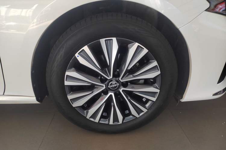 Used Nissan Teana 2022 2.0L XL-TLS Enjoyment Edition Right Rear Wheel Hub