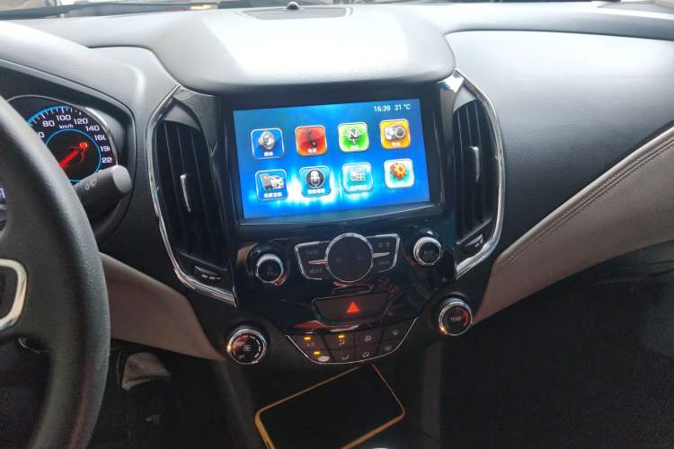 Used Chevrolet Cruze 2015 1.5L Automatic Luxury Edition
