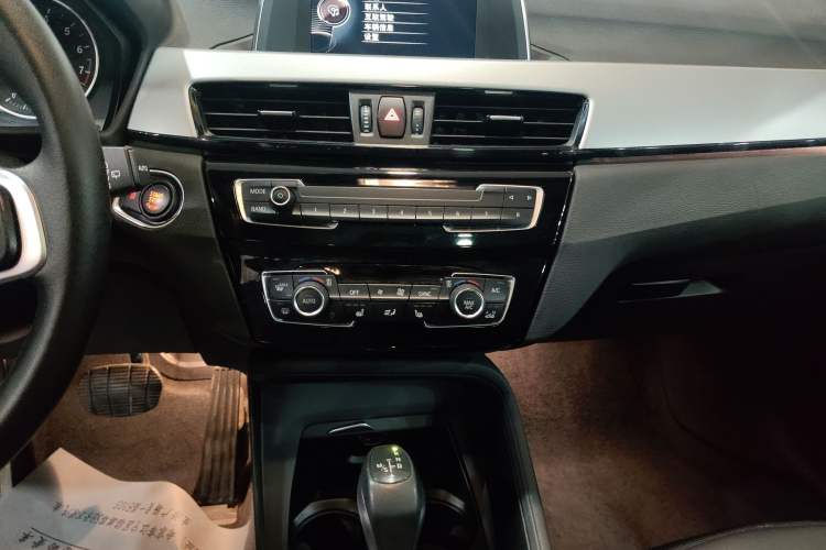 Used BMW X1 2016 sDrive18Li Premium Edition