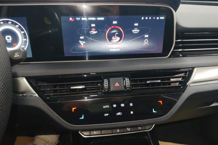 Used Hongqi HS5 2022 2.0T Smart Connect Flagship All-Wheel-Drive Version